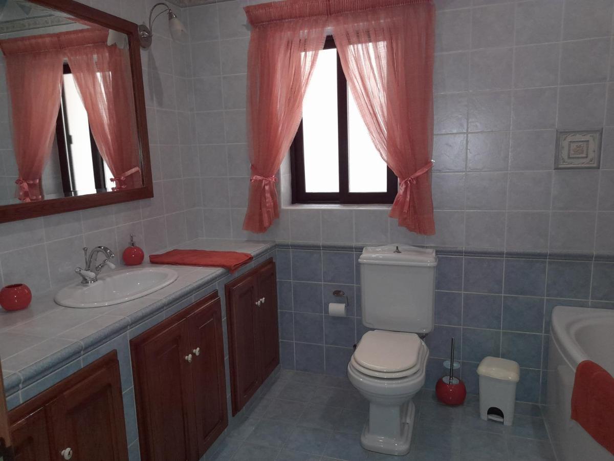 Silver Shadow Holiday Maisonette 마르사실로크 외부 사진